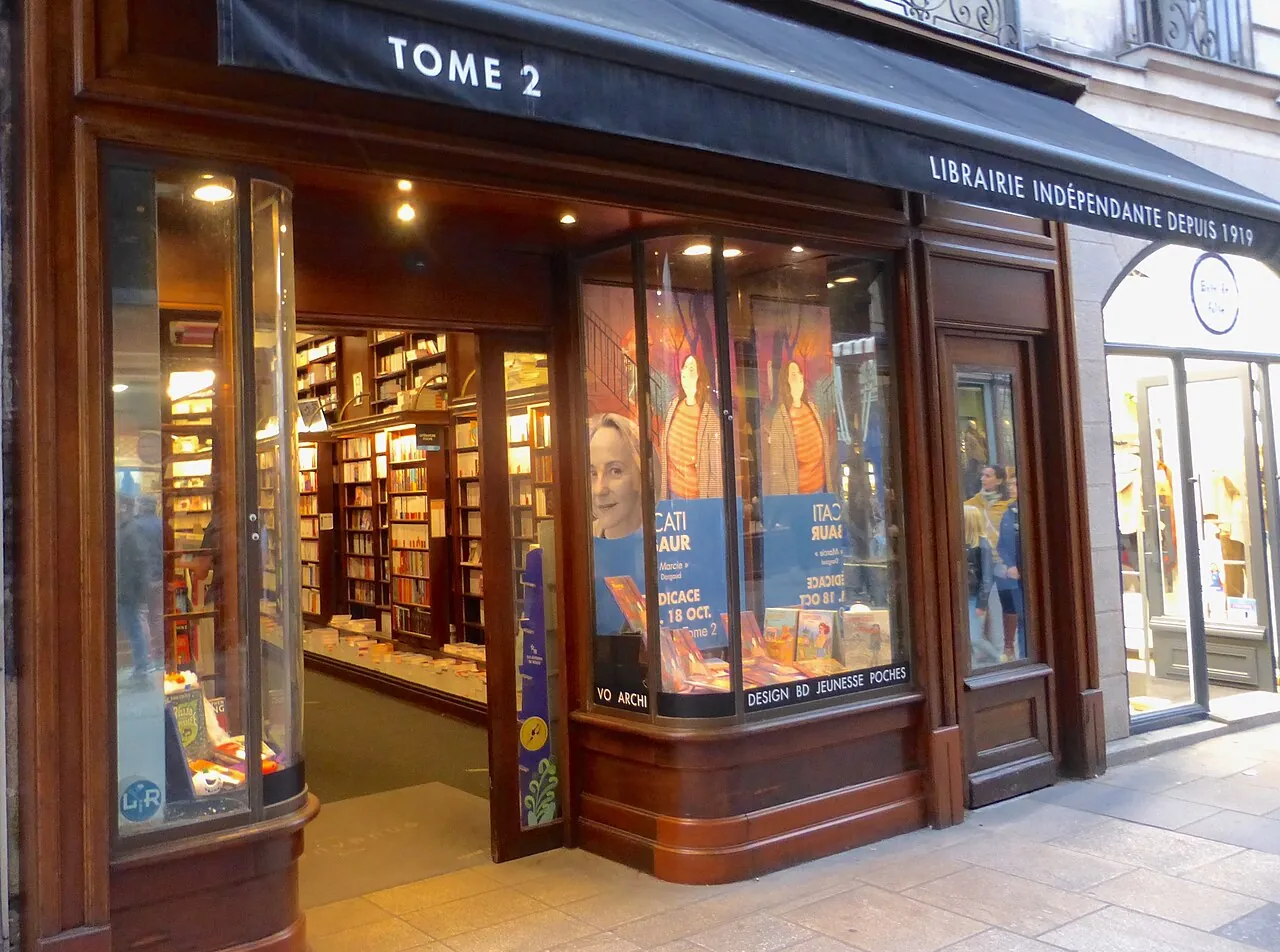 Librairie Coiffard à Nantes, espace Tome 2